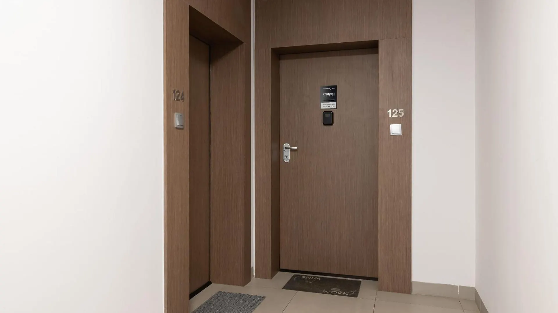Cracow Pradnik Spacious & Family Apartment With 3 Bedroom By Renters Prestige Krakow
